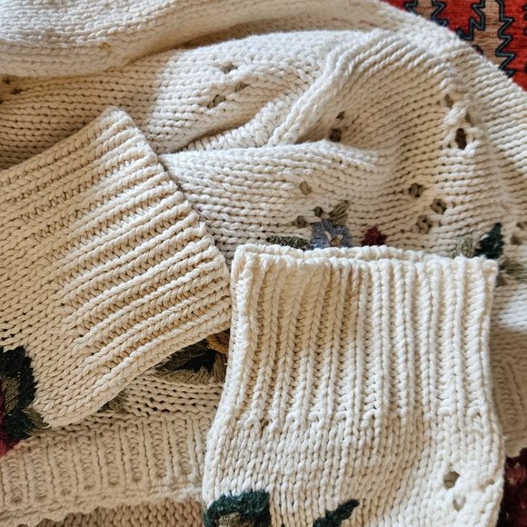 Floral Embroidered Cottagecore Cardigan - Picture 7 of 7